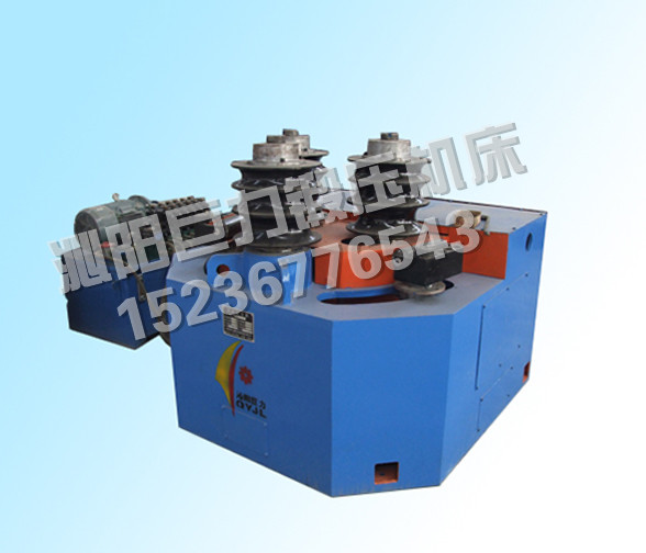 游樂行業(yè)專用彎管機(jī)